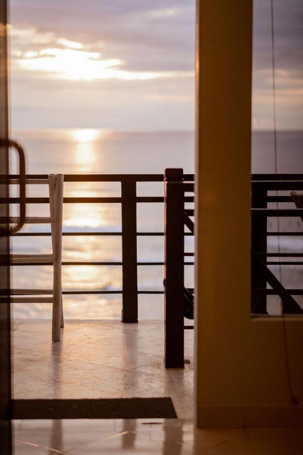Uluwatu Cliff Apartment - 2 Br Exterior photo